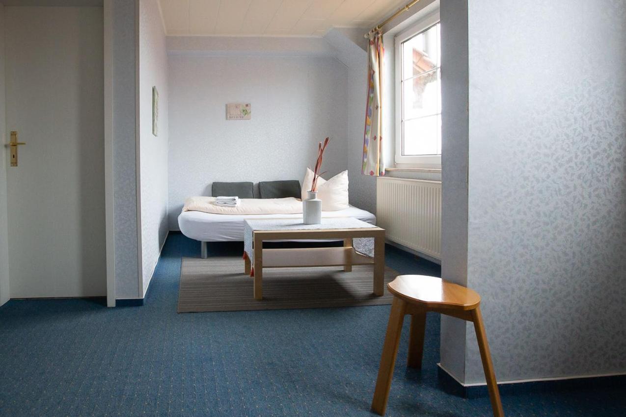 Hotel Dolgesheim Ngoại thất bức ảnh