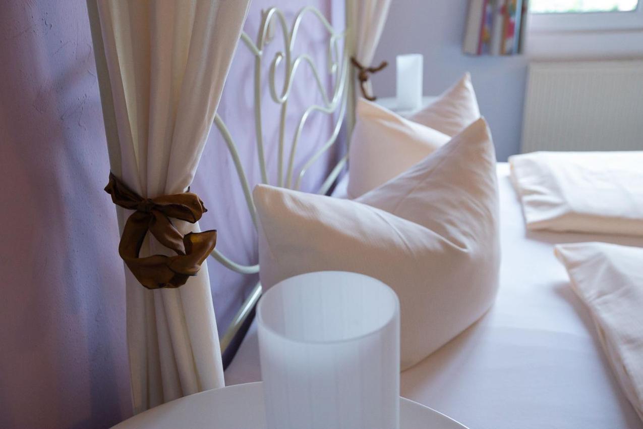 Hotel Dolgesheim Ngoại thất bức ảnh