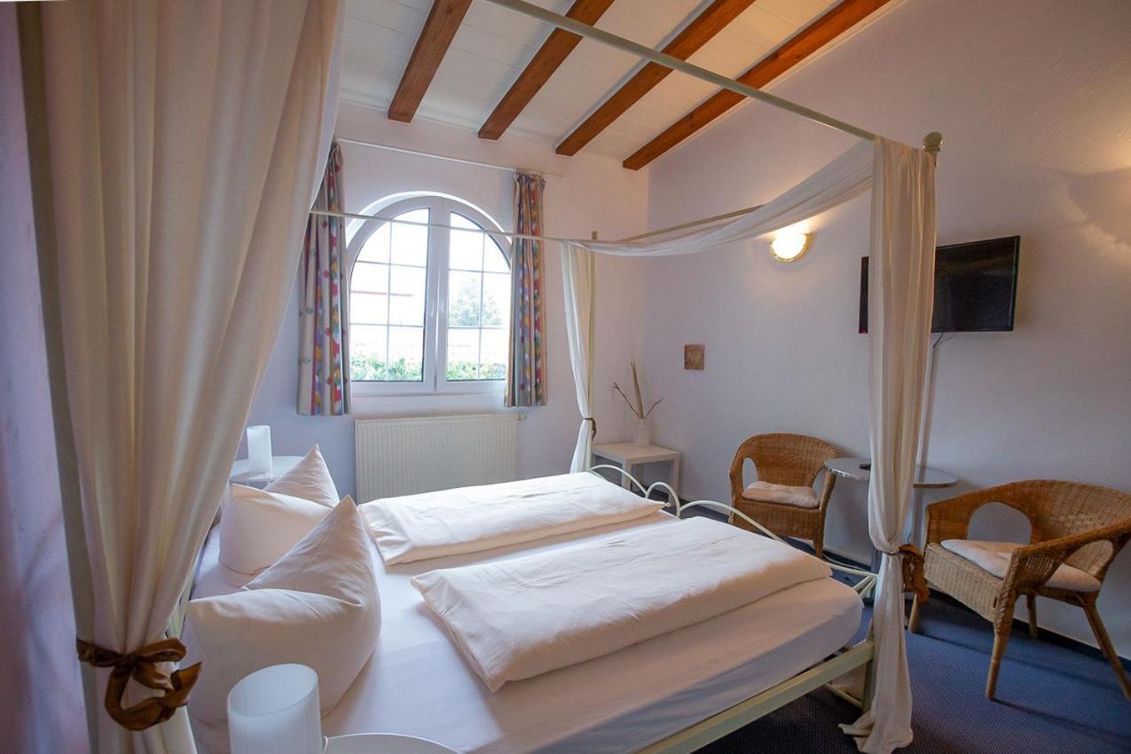 Hotel Dolgesheim Ngoại thất bức ảnh