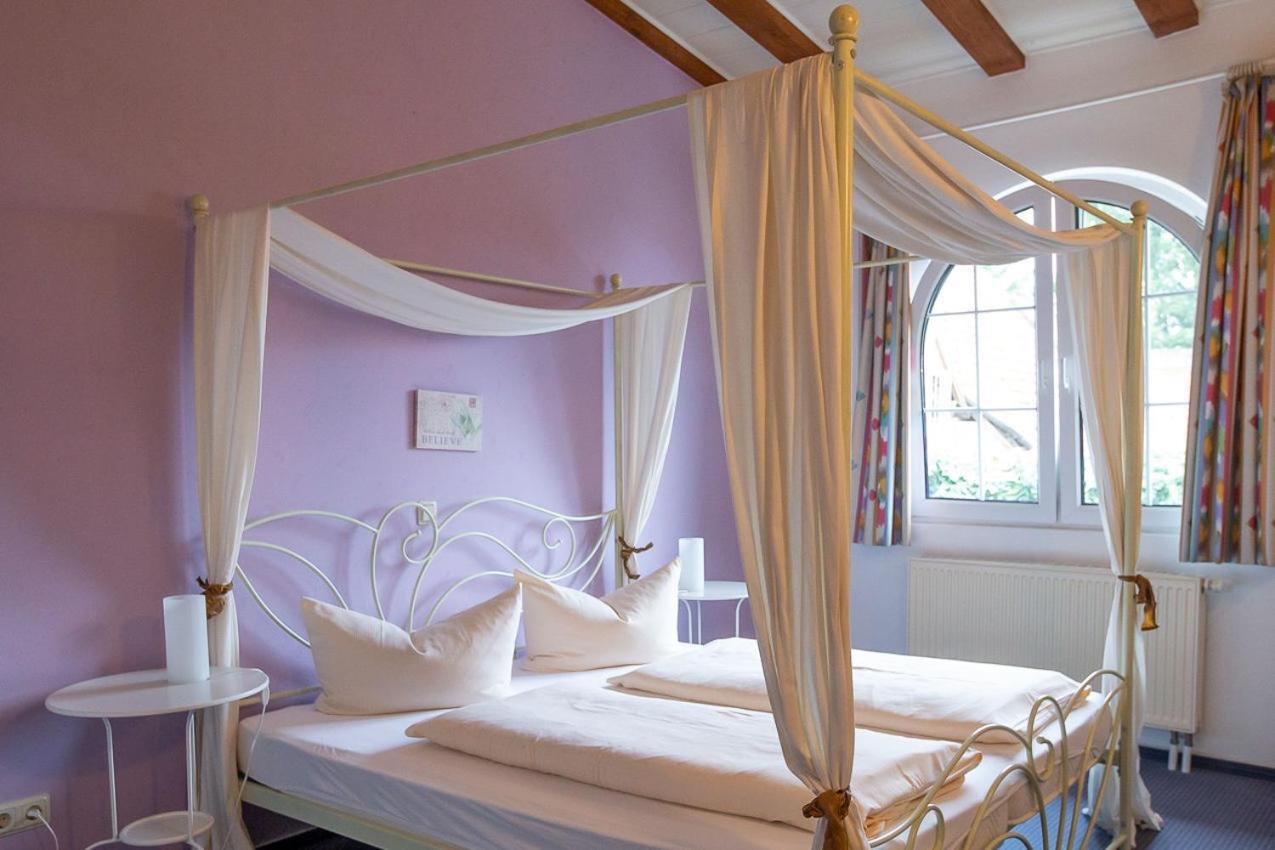 Hotel Dolgesheim Ngoại thất bức ảnh